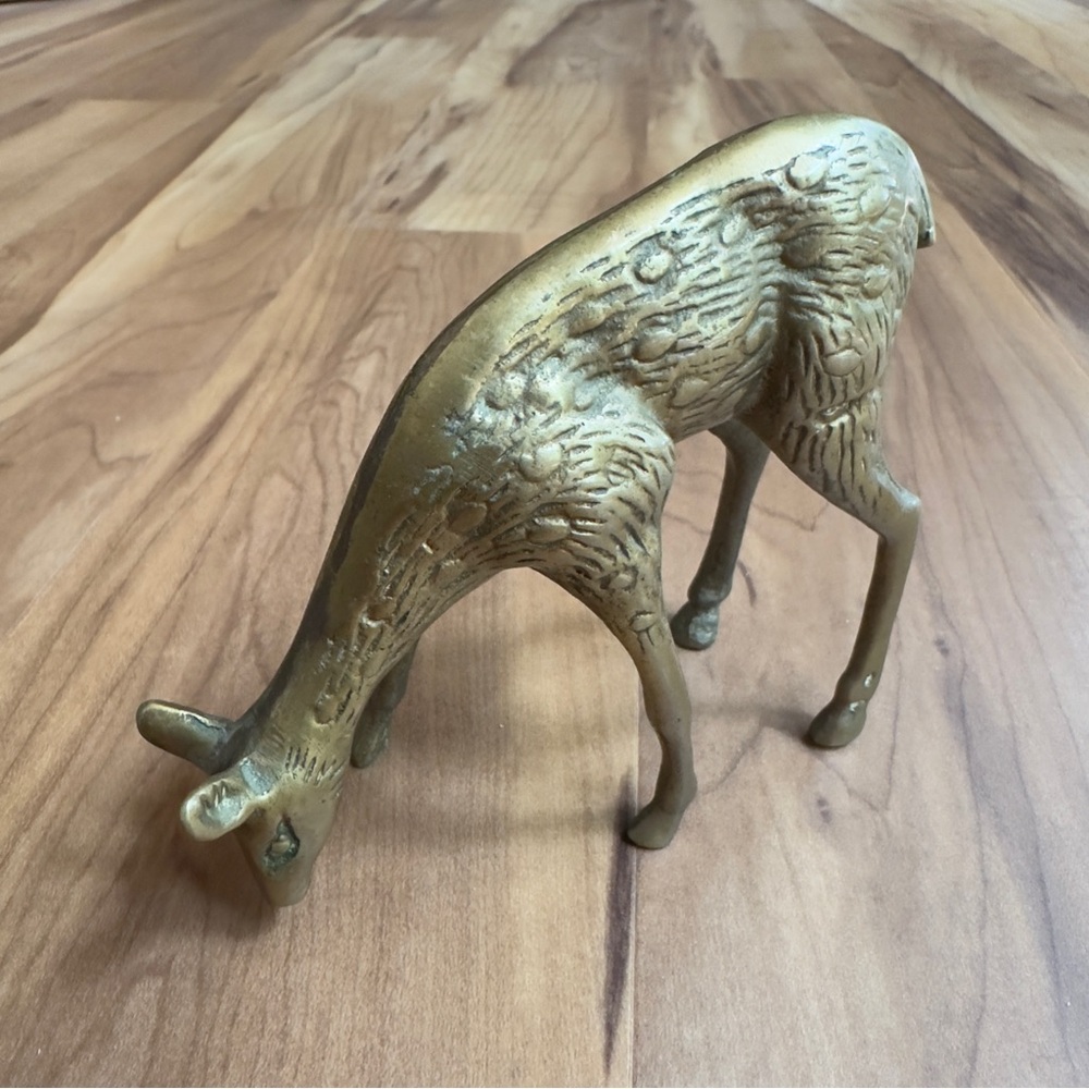 Antique vintage 1960s MCM brass spotted grazing deer fawn Bambi